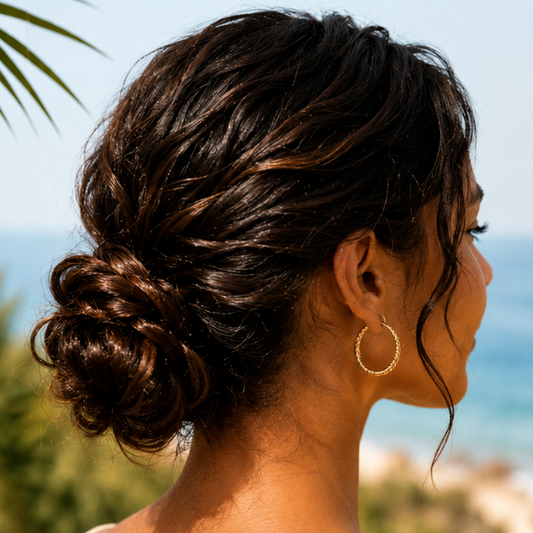 Coiffures protectrices pour l’été : lesquelles adopter pour préserver ses cheveux ?