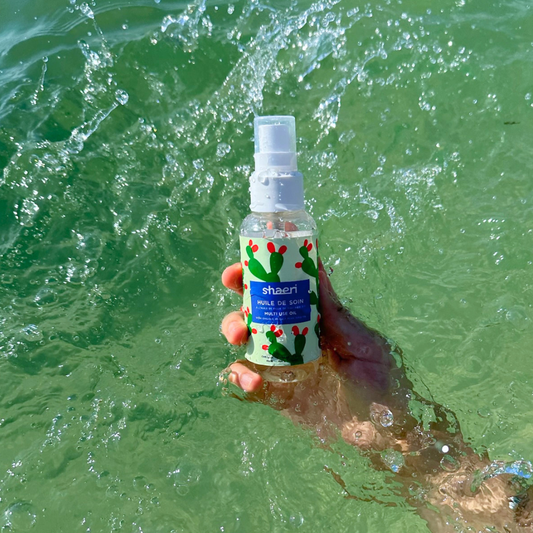 Soleil, mer, piscine : comment protéger ses cheveux ?